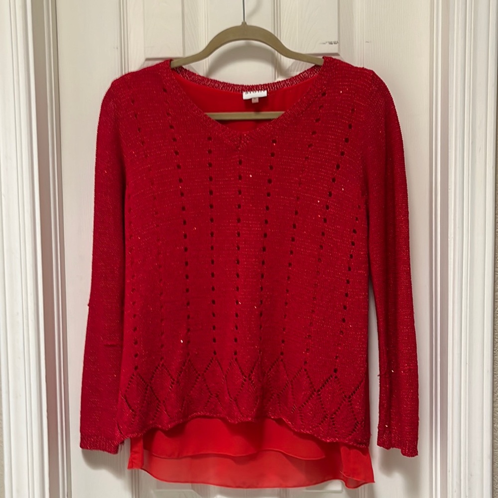 Soon I studio red sweater size S